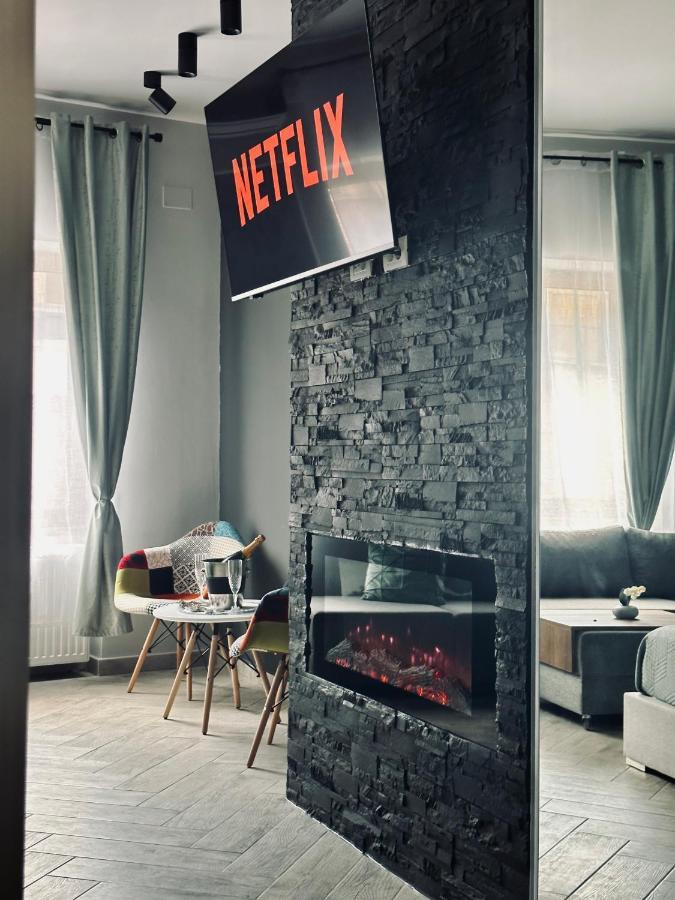 Stay Inn Central Brasov Apartments Buitenkant foto