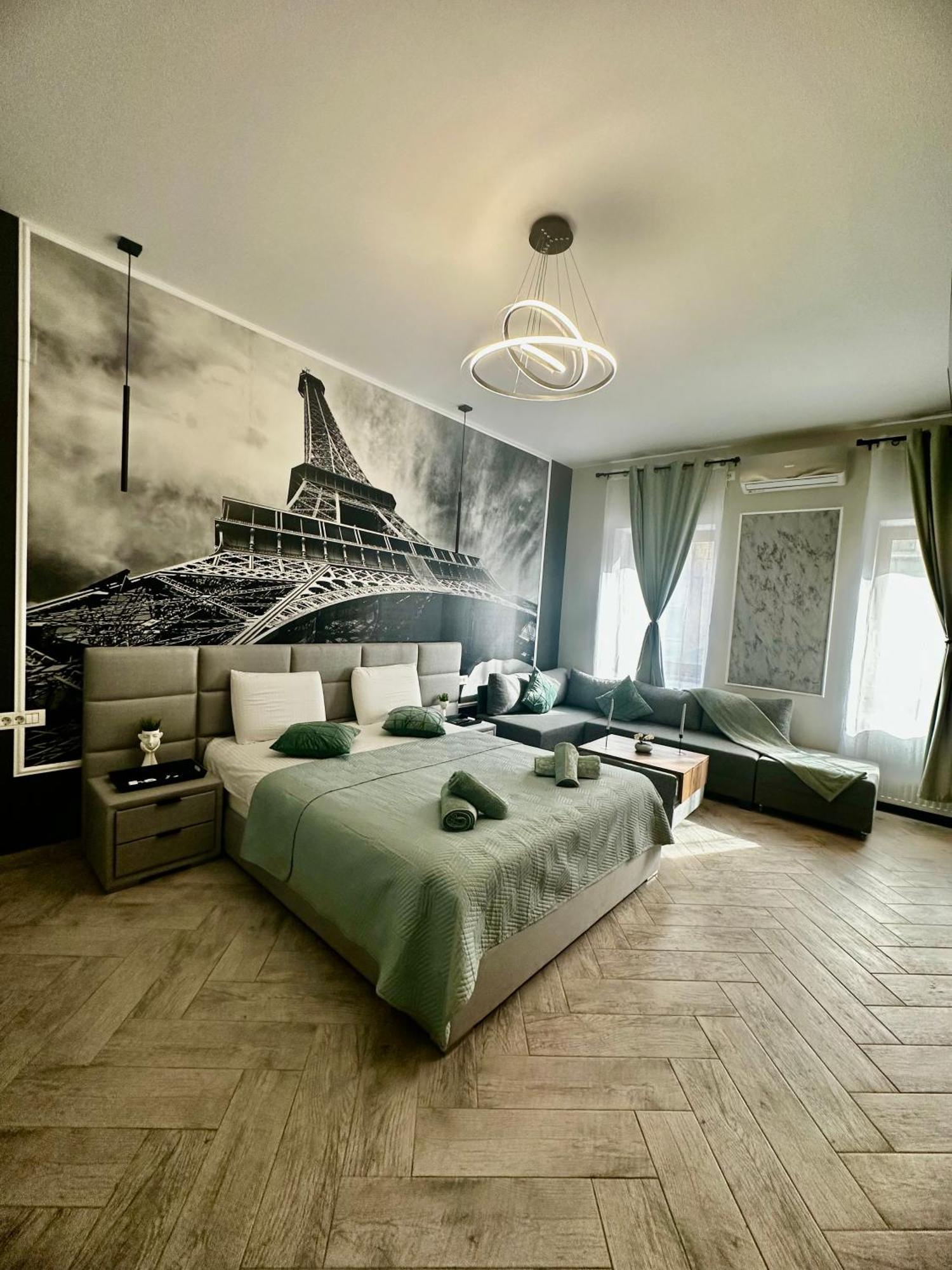 Stay Inn Central Brasov Apartments Buitenkant foto