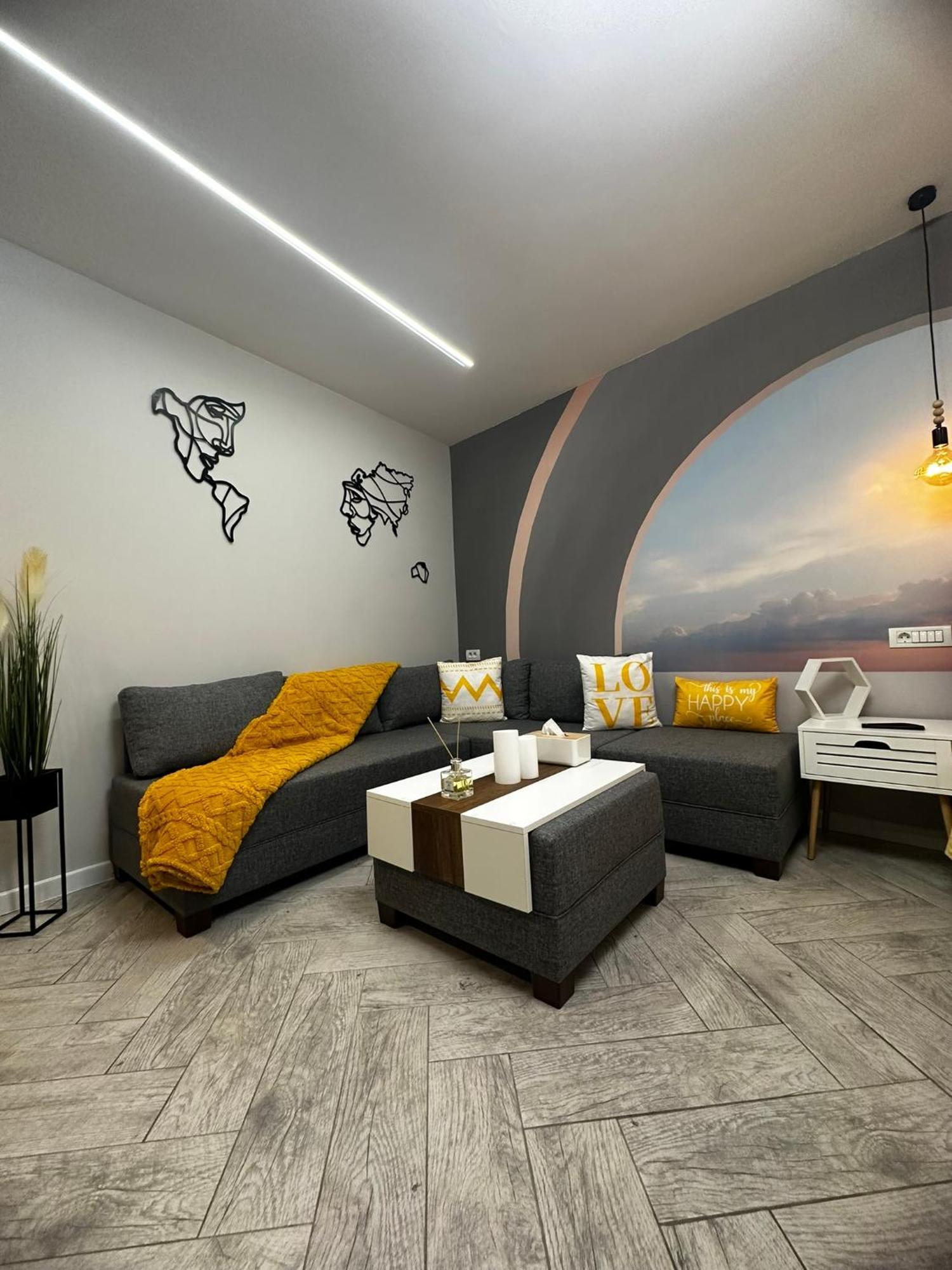 Stay Inn Central Brasov Apartments Buitenkant foto