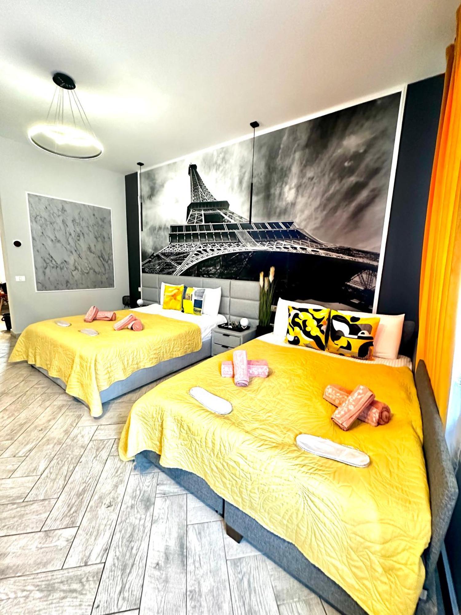 Stay Inn Central Brasov Apartments Buitenkant foto